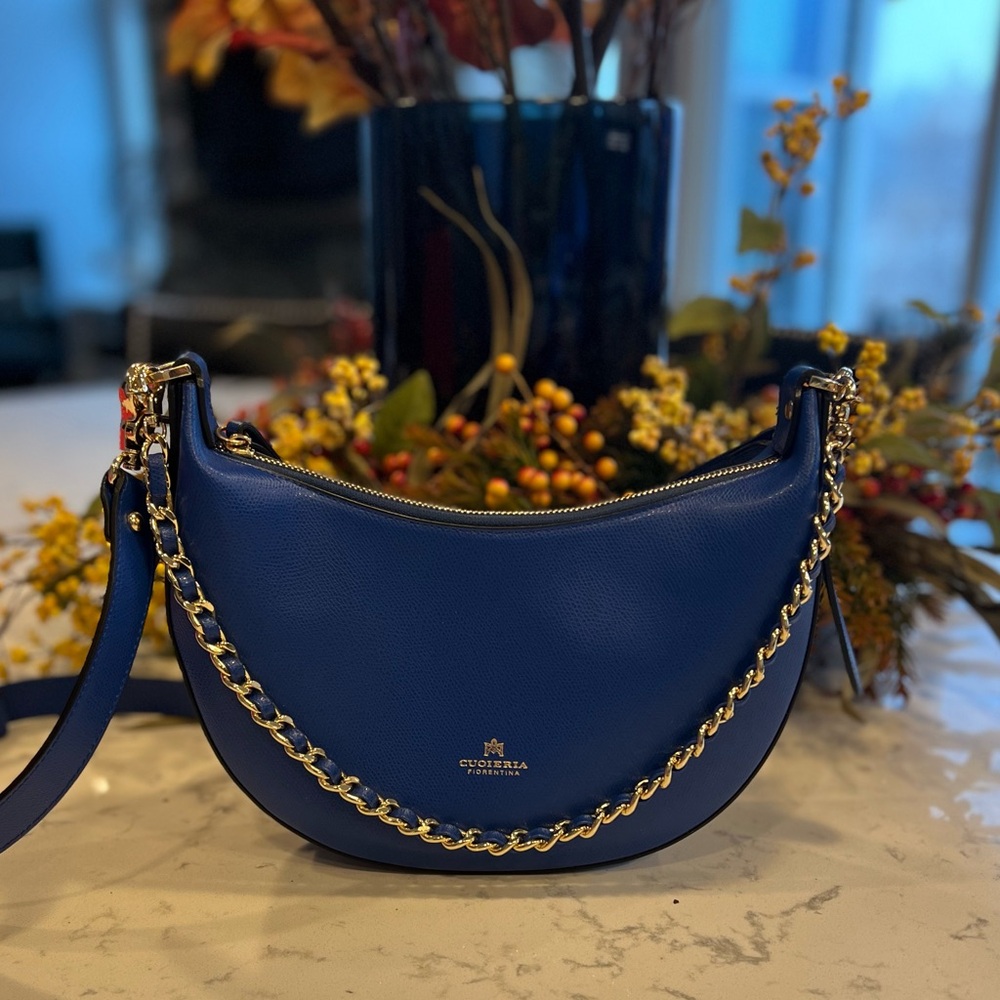 Cuoieria Fiorentina Blue Designer Handbag. Used only once.